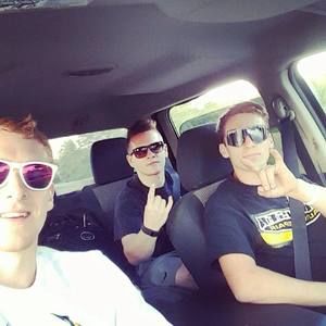 Meet your Posher, Sam